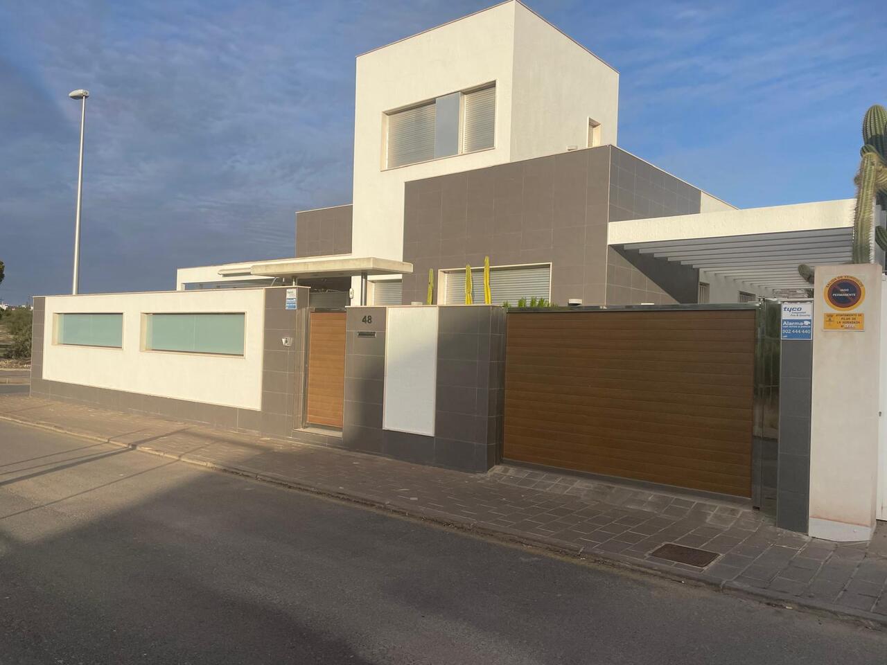3 Bedroom Apartment for Sale in Pilar de La Horadada