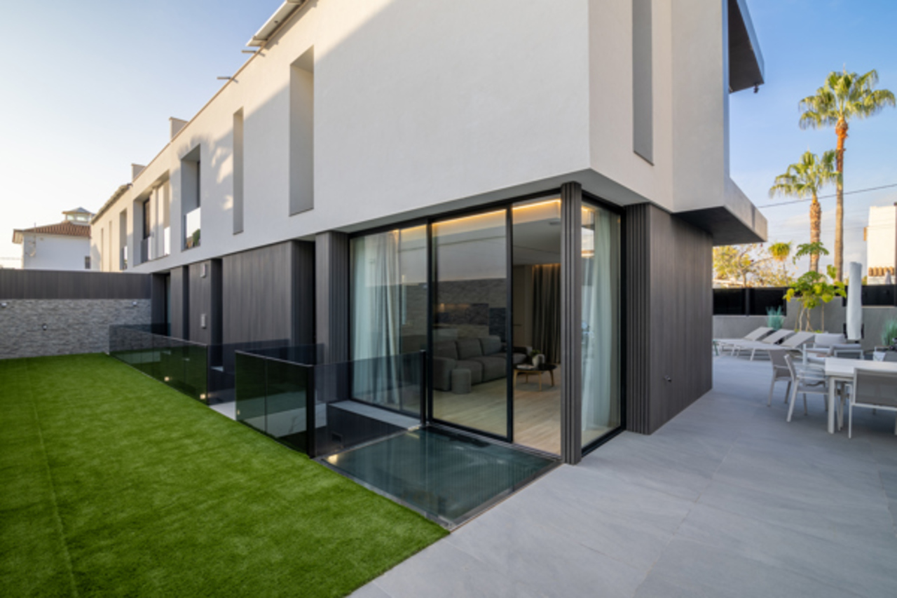 6 Bedroom Apartment for Sale in Albir